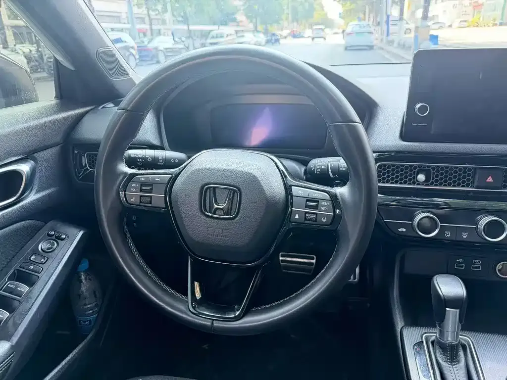 Honda Civic 2023 из CN, фото 3