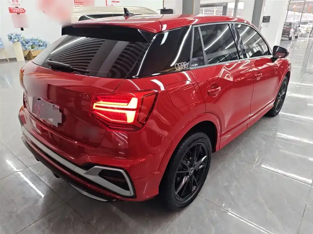 Audi Q2L 2022 из CN, фото 5