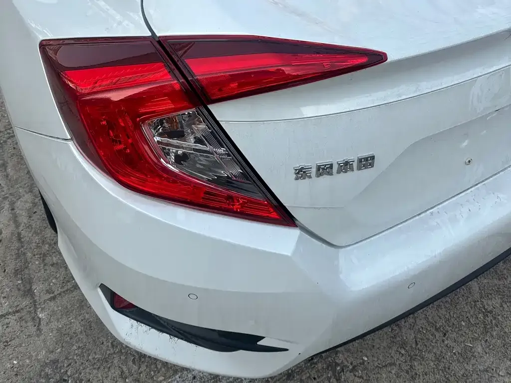 Honda Civic — фото 3