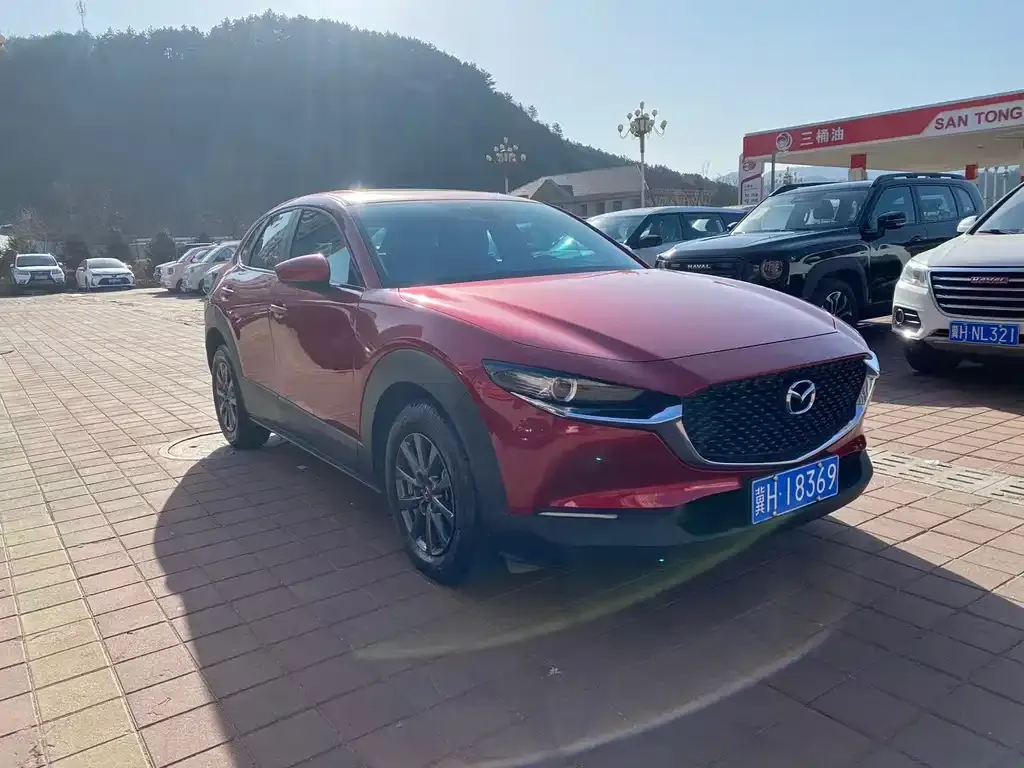 Mazda CX-30 2022 из CN, фото 2