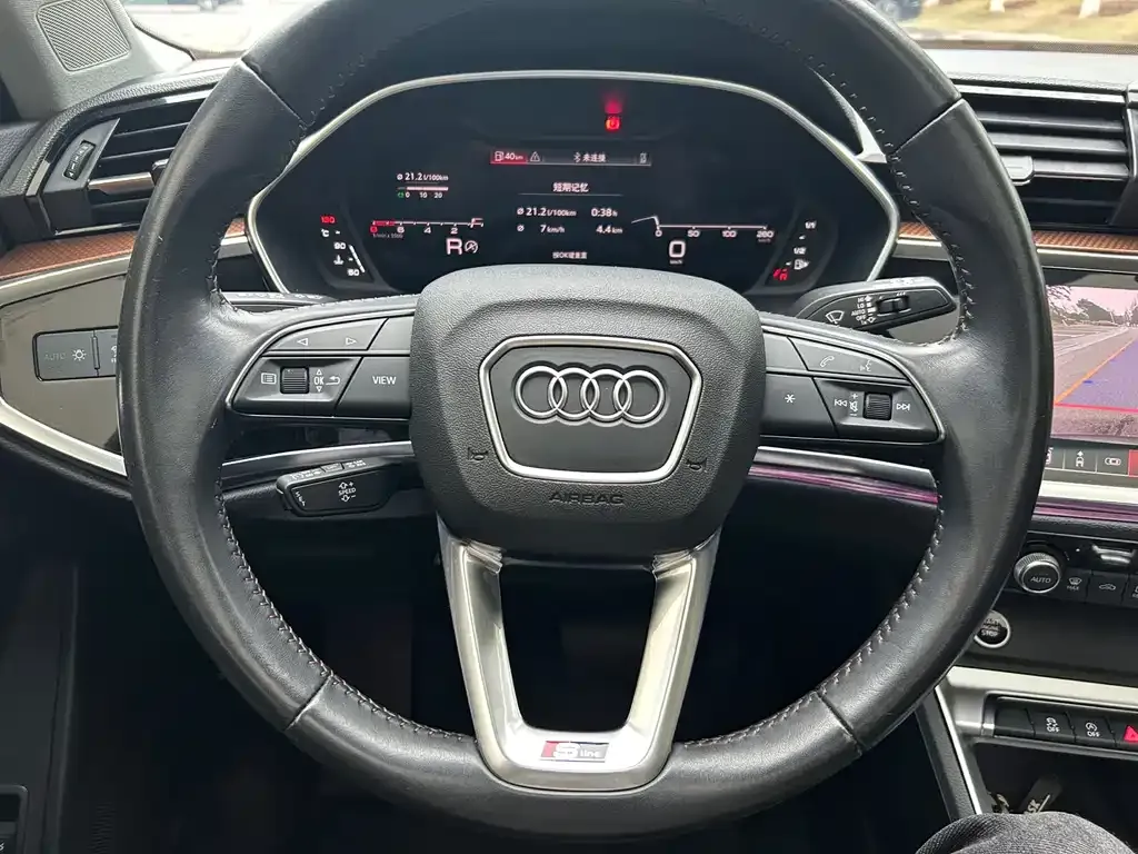Audi Q3 2022 из CN, фото 4
