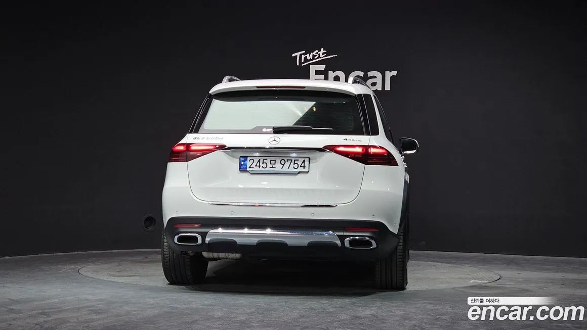 Mercedes-Benz GLE-Class — фото 10