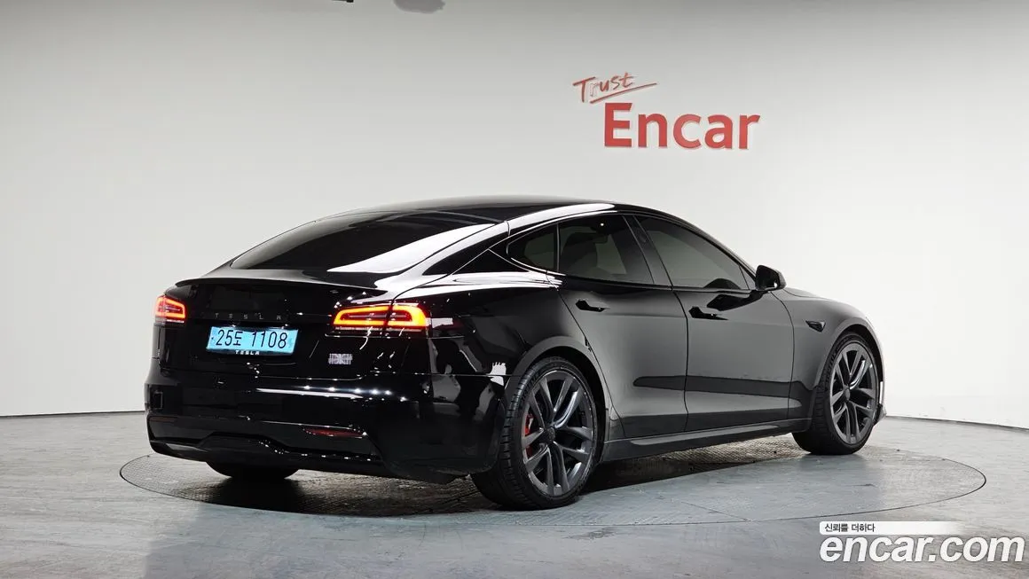 Tesla Model S 2023 из KR, фото 3