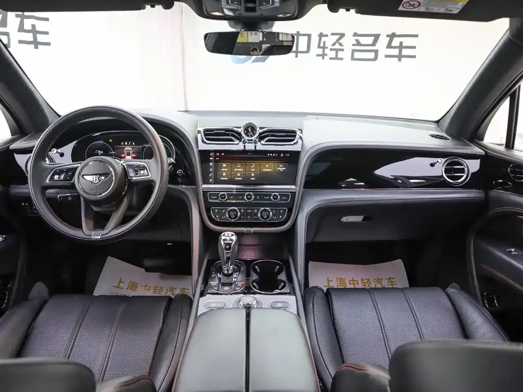Bentley Bentayga 2021 из CN, фото 10