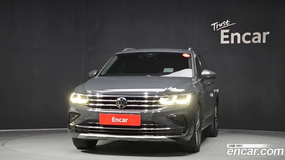 Volkswagen Tiguan — фото 2