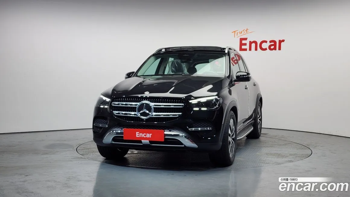 Mercedes-Benz GLE-Class — фото 10