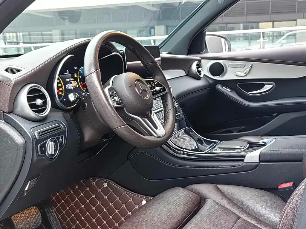 Mercedes-Benz GLC 2021 из CN, фото 3