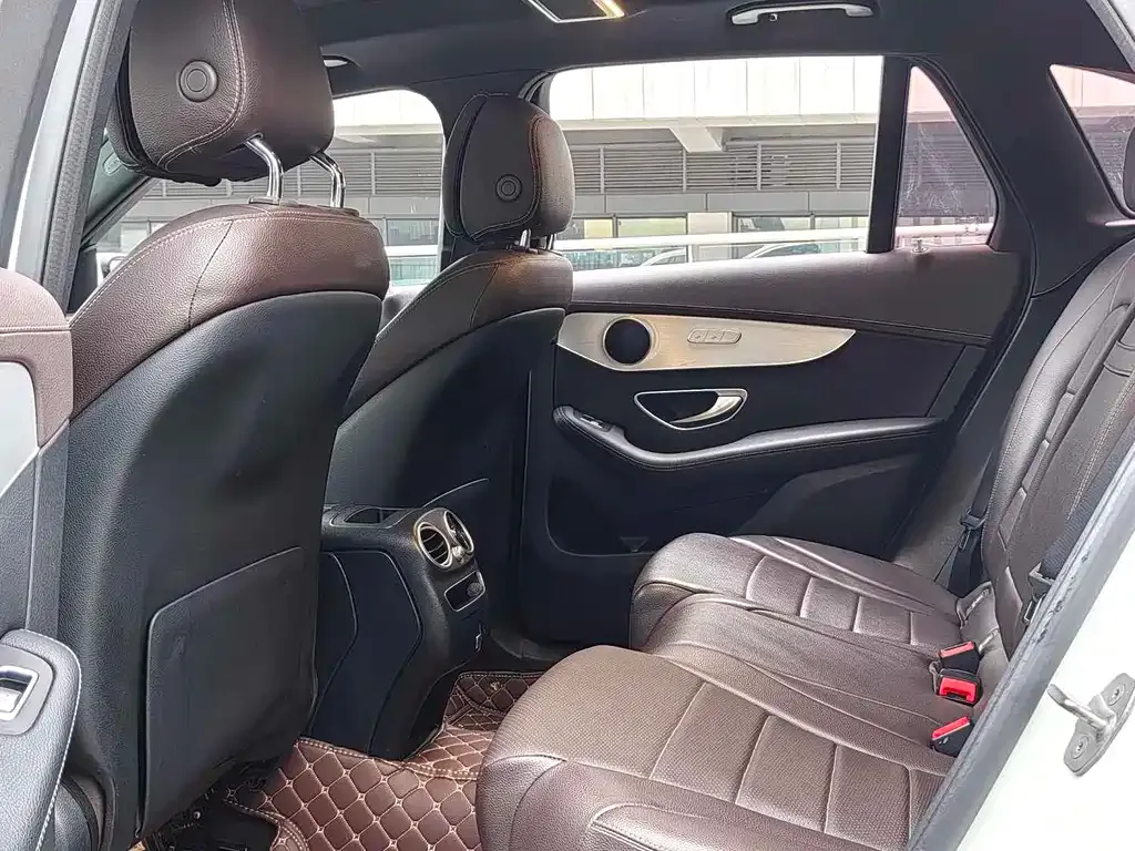 Mercedes-Benz GLC 2021 из CN, фото 9