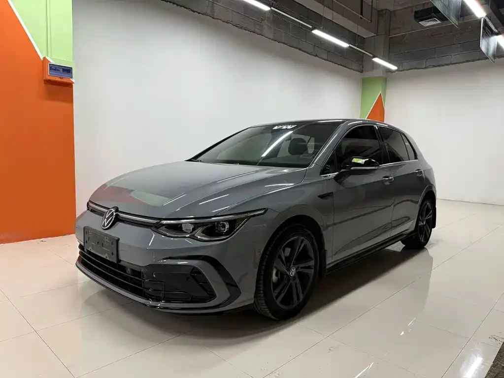 Volkswagen Golf 2022 из CN, фото 1