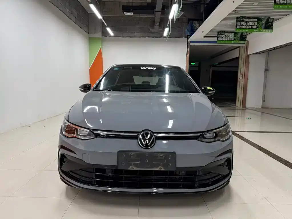 Volkswagen Golf 2022 из CN, фото 3