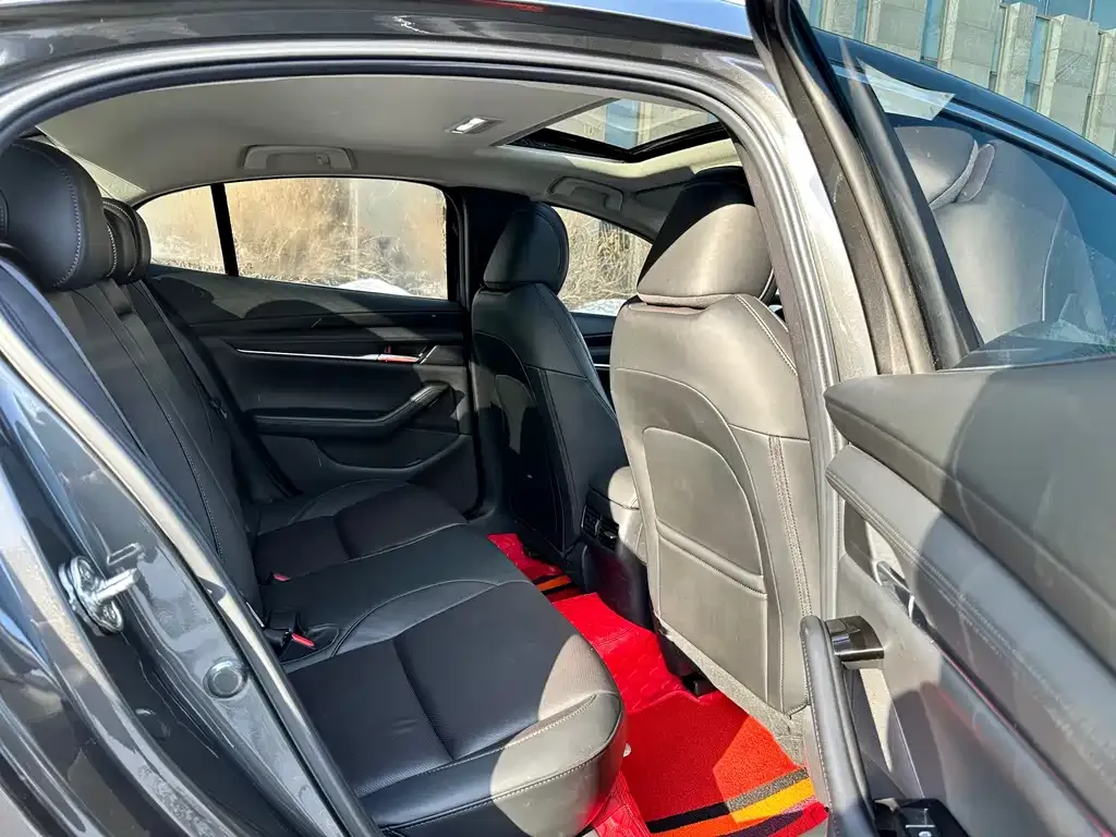 Mazda 3 Axela 2022 из CN, фото 10