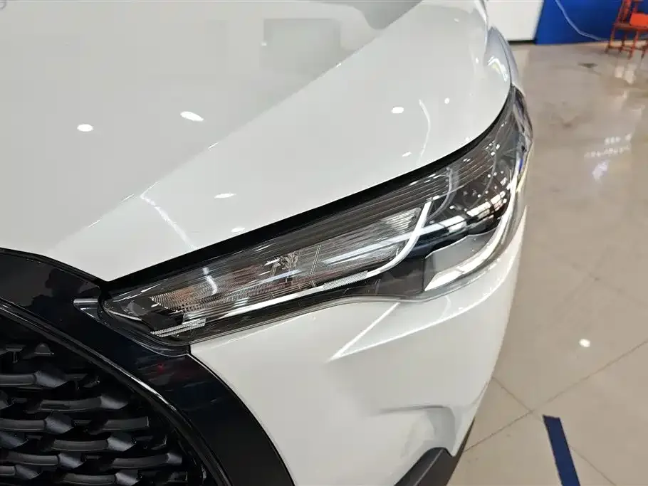 Toyota Corolla Cross 2024 из CN, фото 5