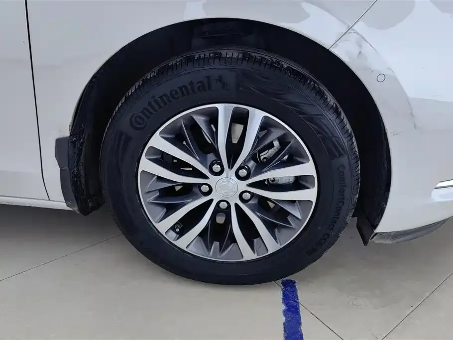 Buick GL8 2021 из CN, фото 7