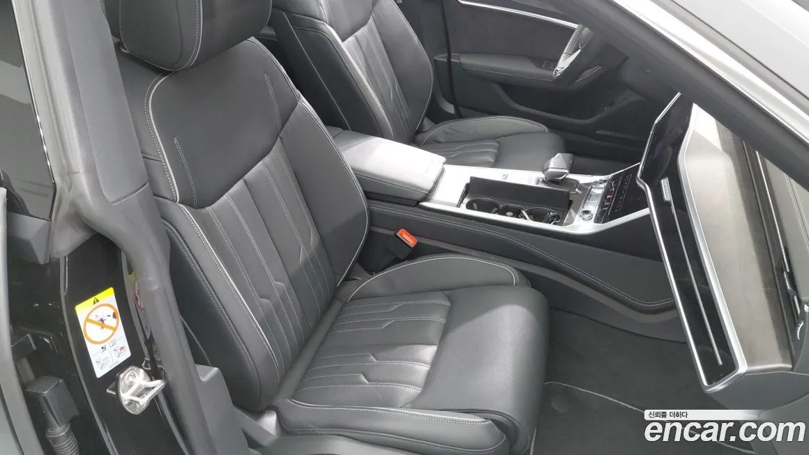 Audi A7 2021 из KR, фото 2