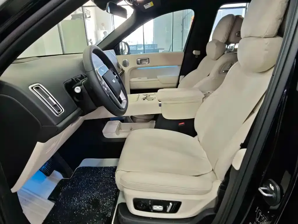 Li Auto L8 2025 из CN, фото 6