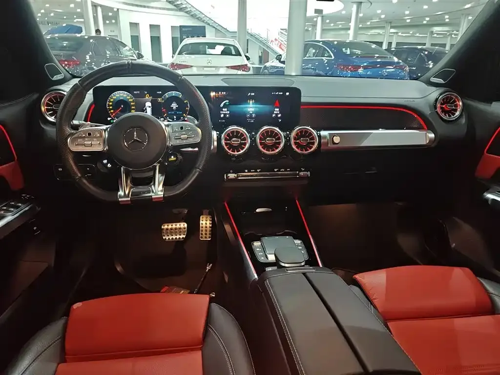 Mercedes-Benz GLB AMG 2023 из CN, фото 2