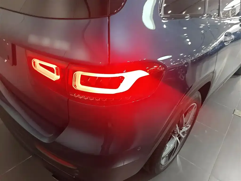 Mercedes-Benz GLB AMG 2023 из CN, фото 5