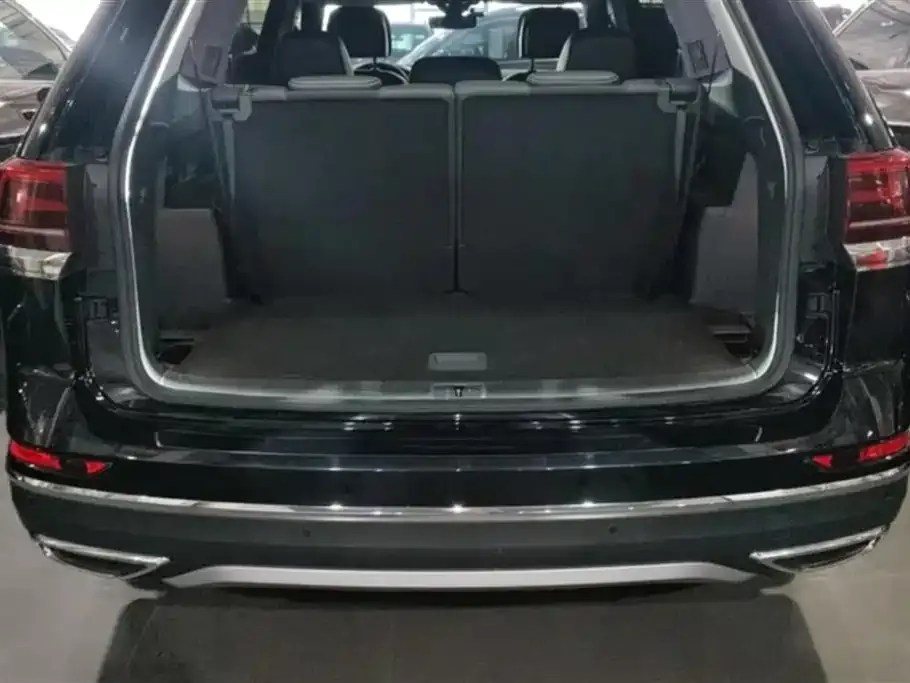 Volkswagen Teramont 2023 из CN, фото 6