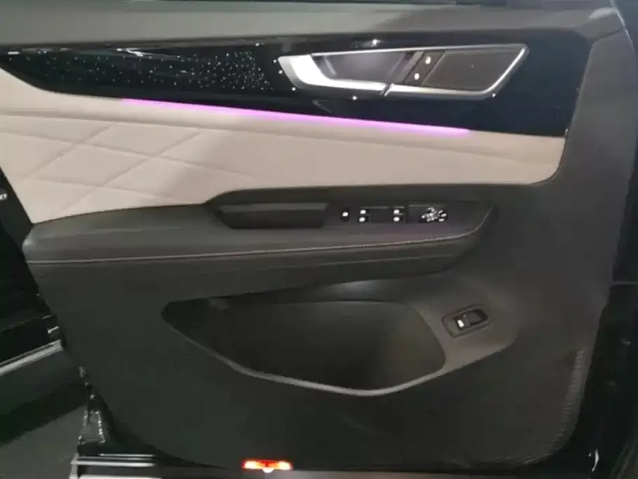 Volkswagen Teramont 2023 из CN, фото 4