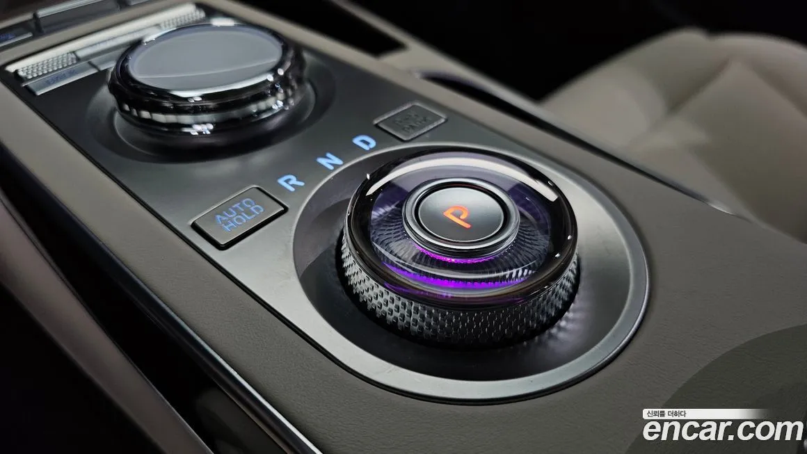 Genesis GV70 — фото 10