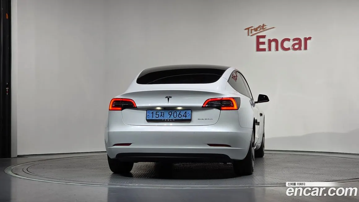 Tesla Model 3 2022 из KR, фото 5
