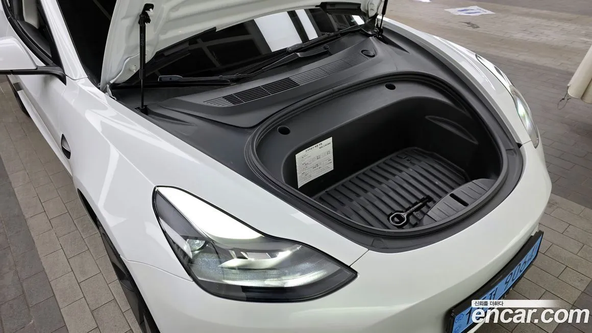 Tesla Model 3 2022 из KR, фото 10