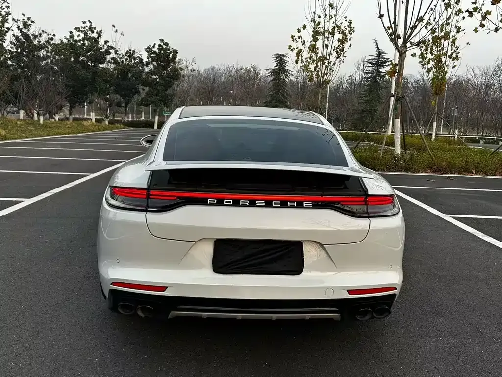 Porsche Panamera 2022 из CN, фото 3