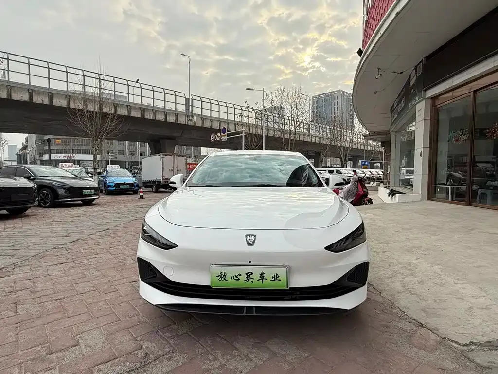 Roewe D7 2024 из CN, фото 10