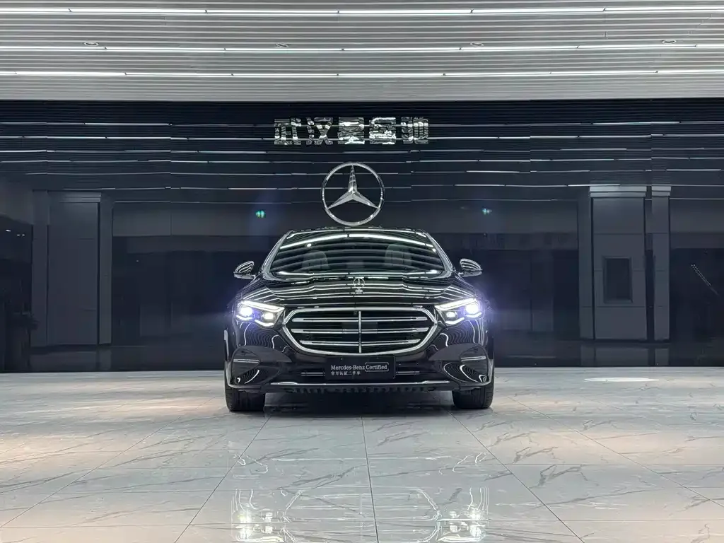 Mercedes-Benz E-Class 2023 из CN, фото 2
