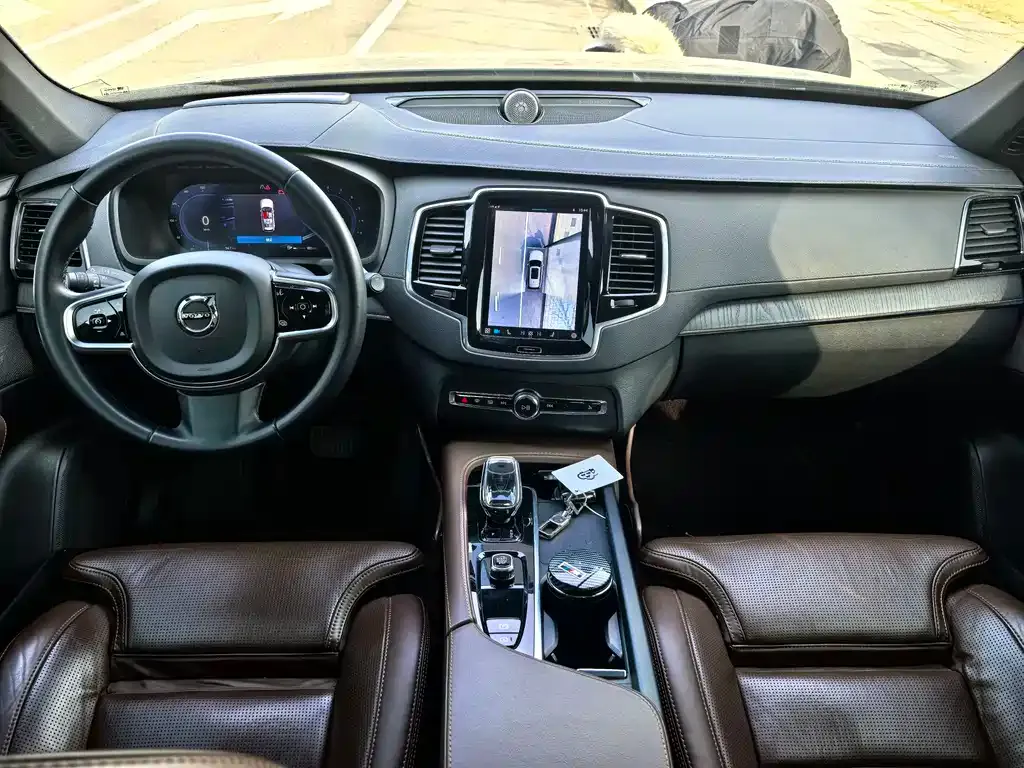 Volvo XC90 2023 из CN, фото 5