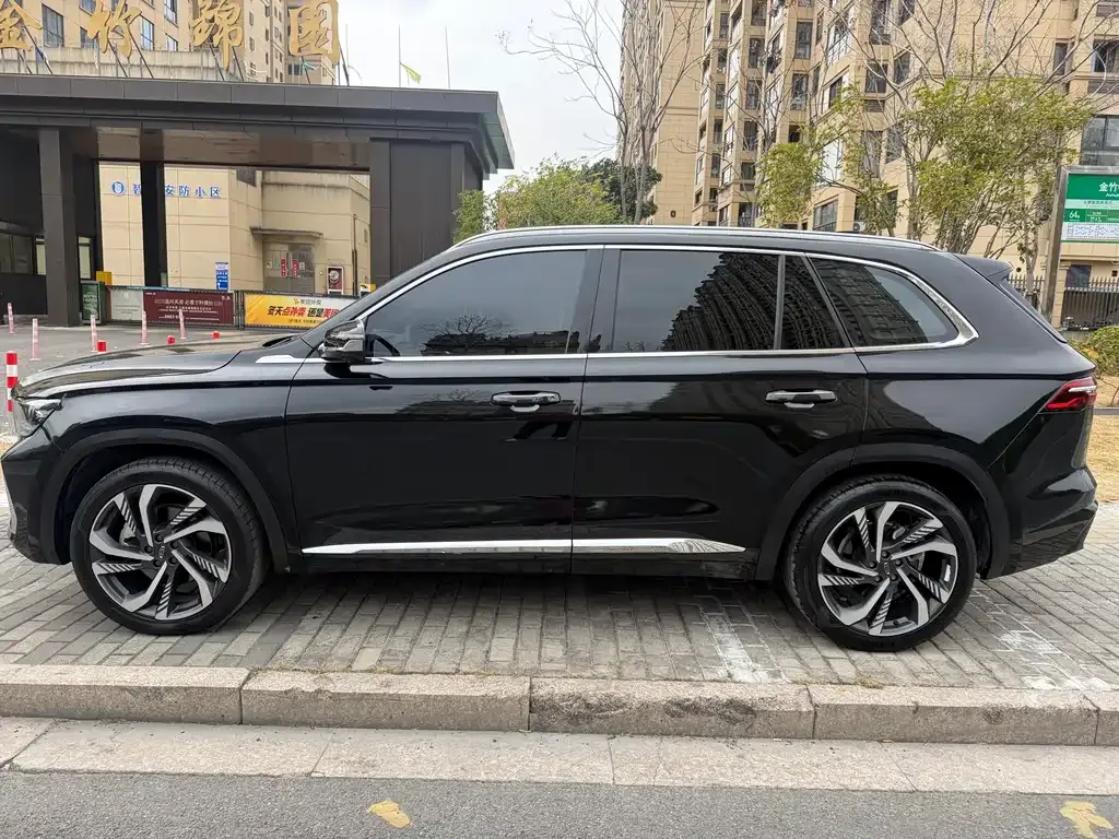 Geely Xingyue L — фото 10