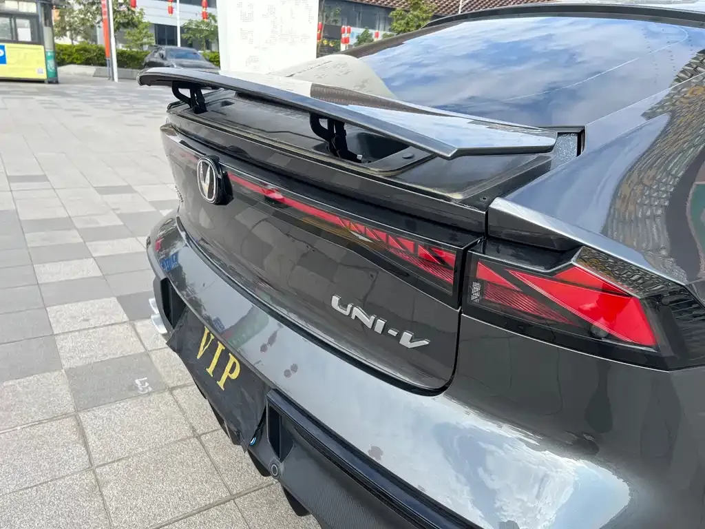 Changan UNI-V 2023 из CN, фото 6