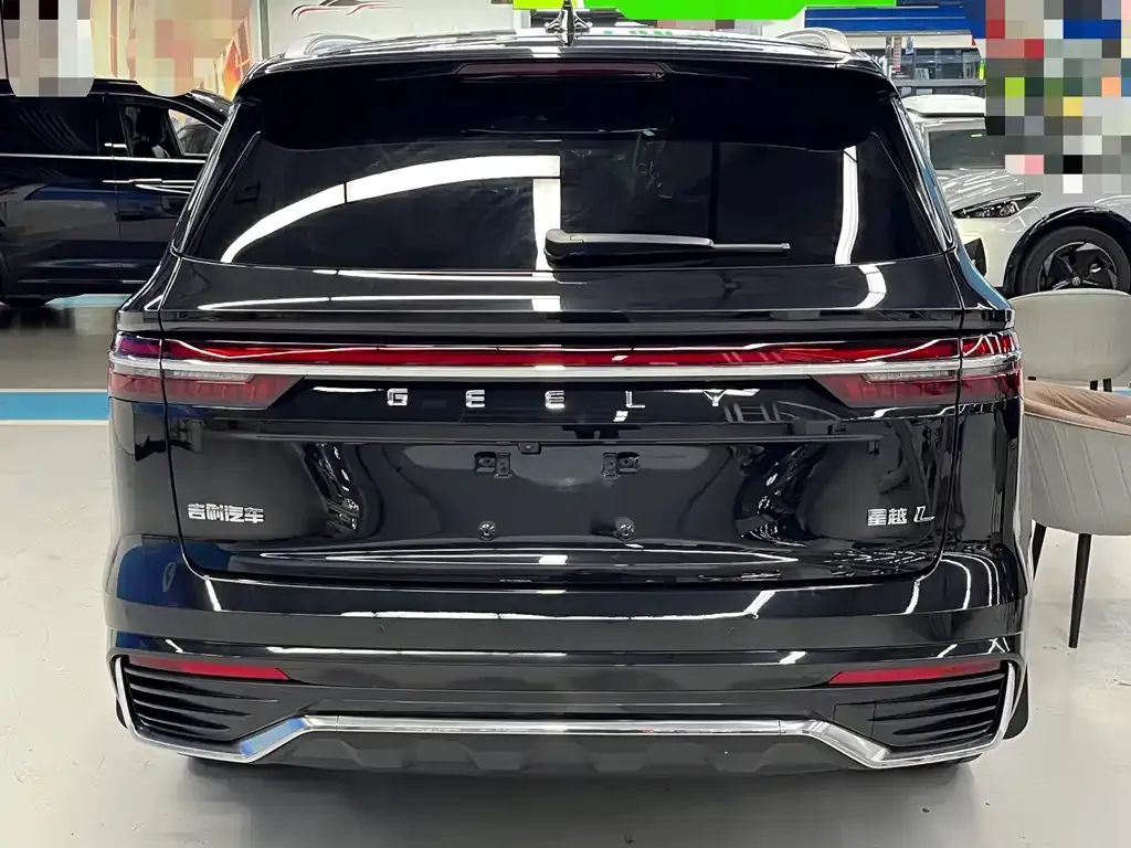 Geely Xingyue L — фото 3