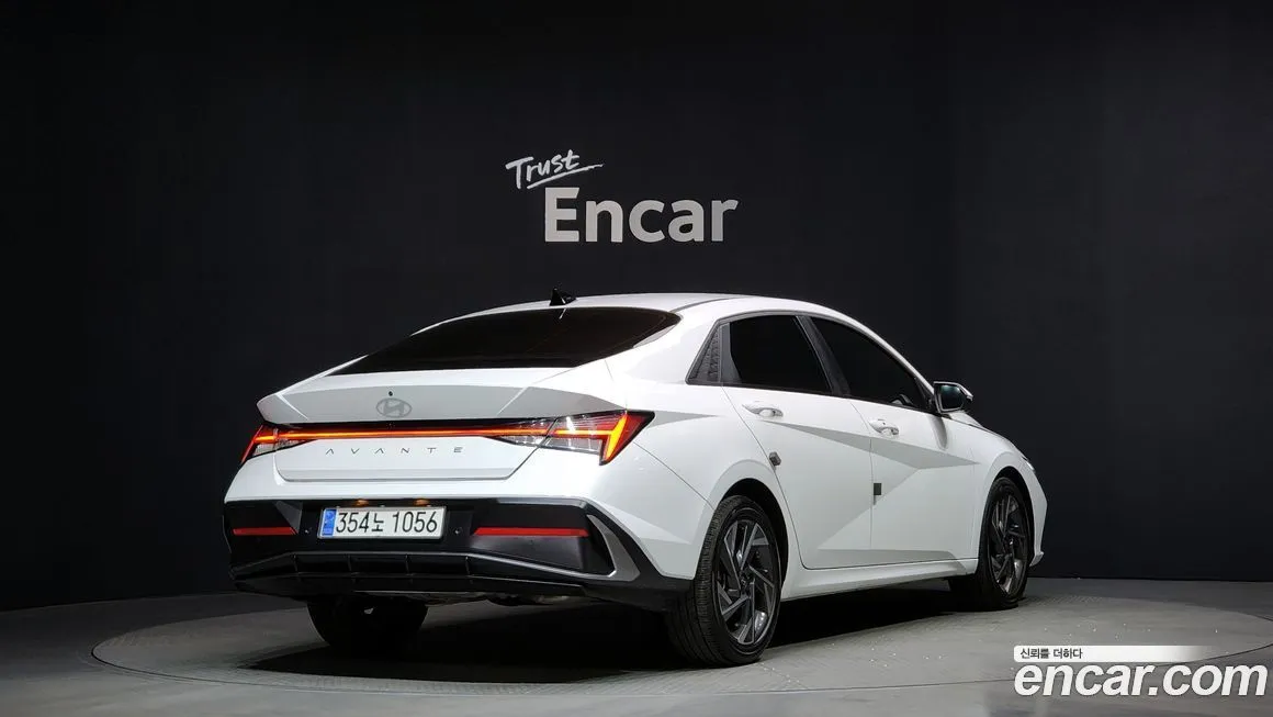 Hyundai AVANTE — фото 4