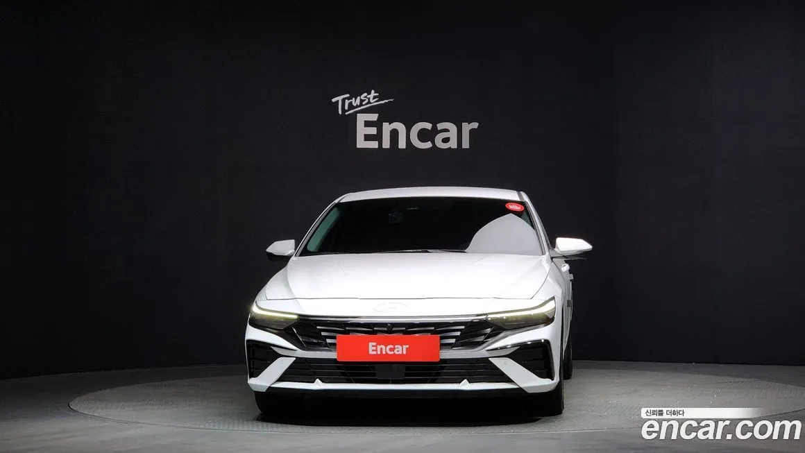 Hyundai AVANTE — фото 2