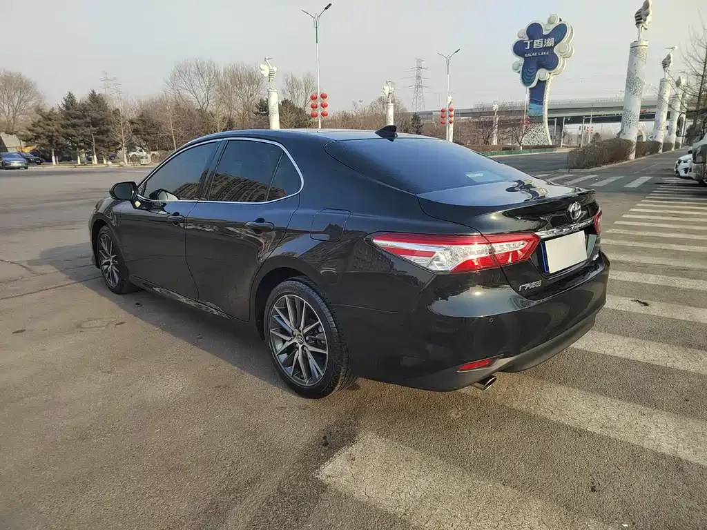 Toyota Camry 2022 из CN, фото 8