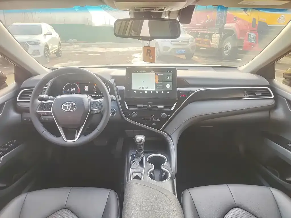 Toyota Camry 2022 из CN, фото 5