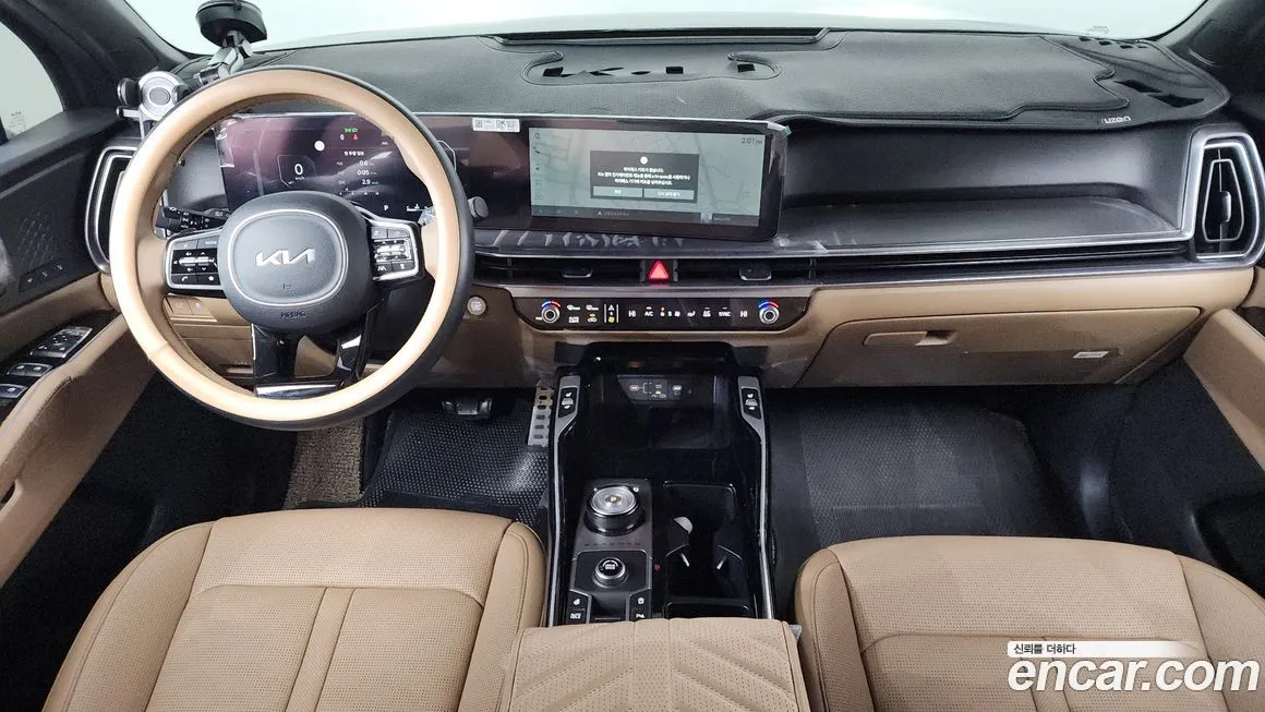 Kia Sorento — фото 10