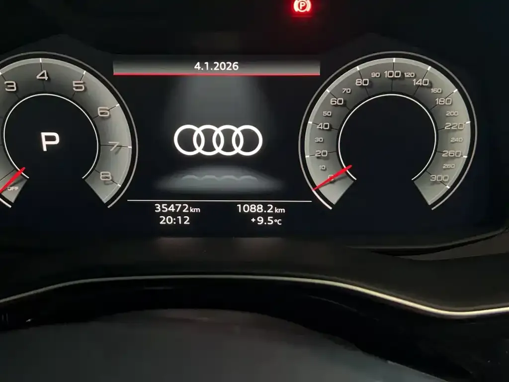 Audi Q8 2023 из CN, фото 5