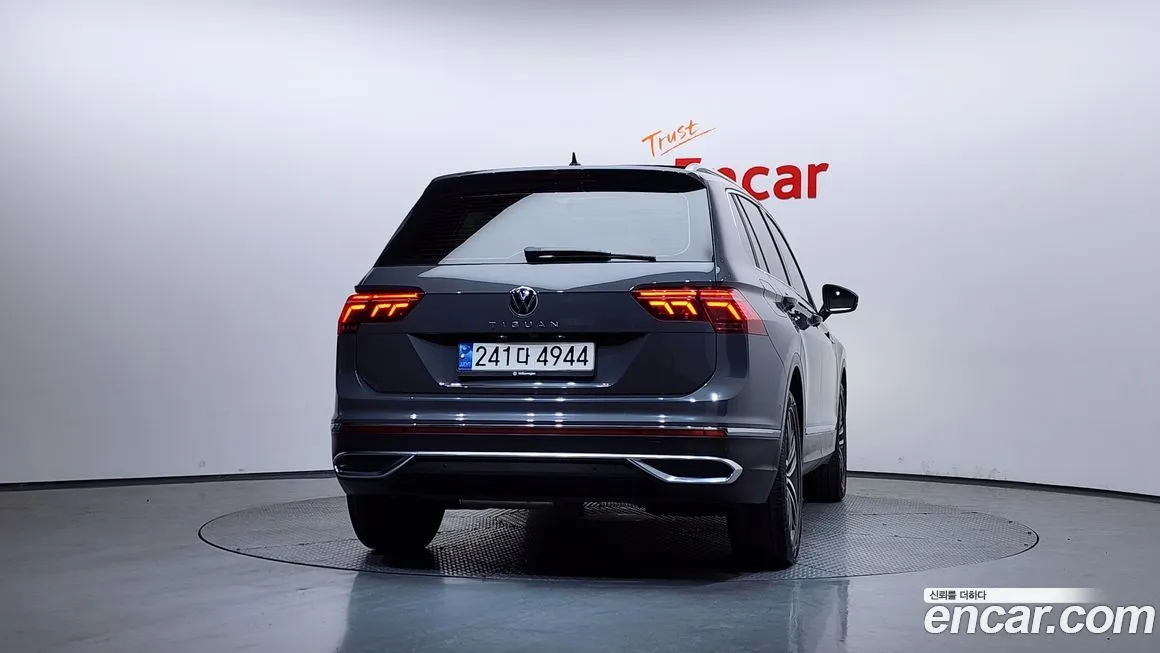 Volkswagen Tiguan 2022 из KR, фото 3