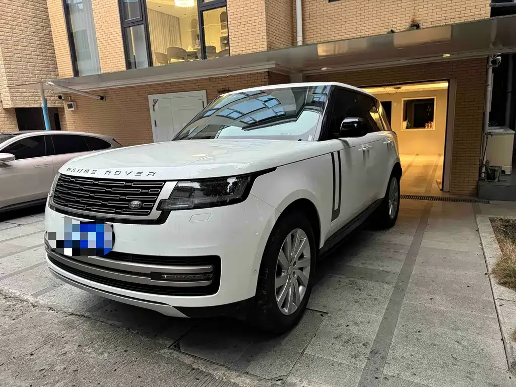 Land Rover Range Rover — фото 1