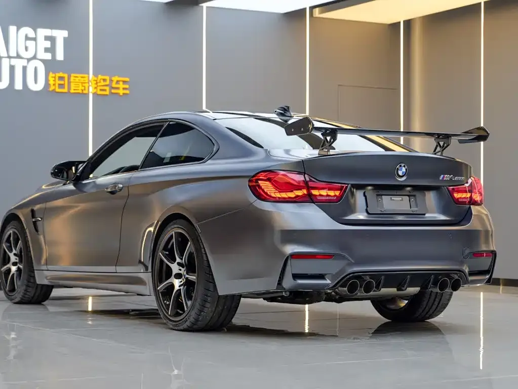 BMW M4 — фото 6