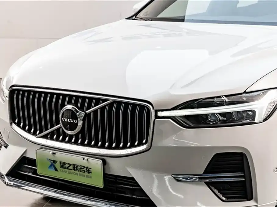 Volvo XC60 PHEV 2024 из CN, фото 8