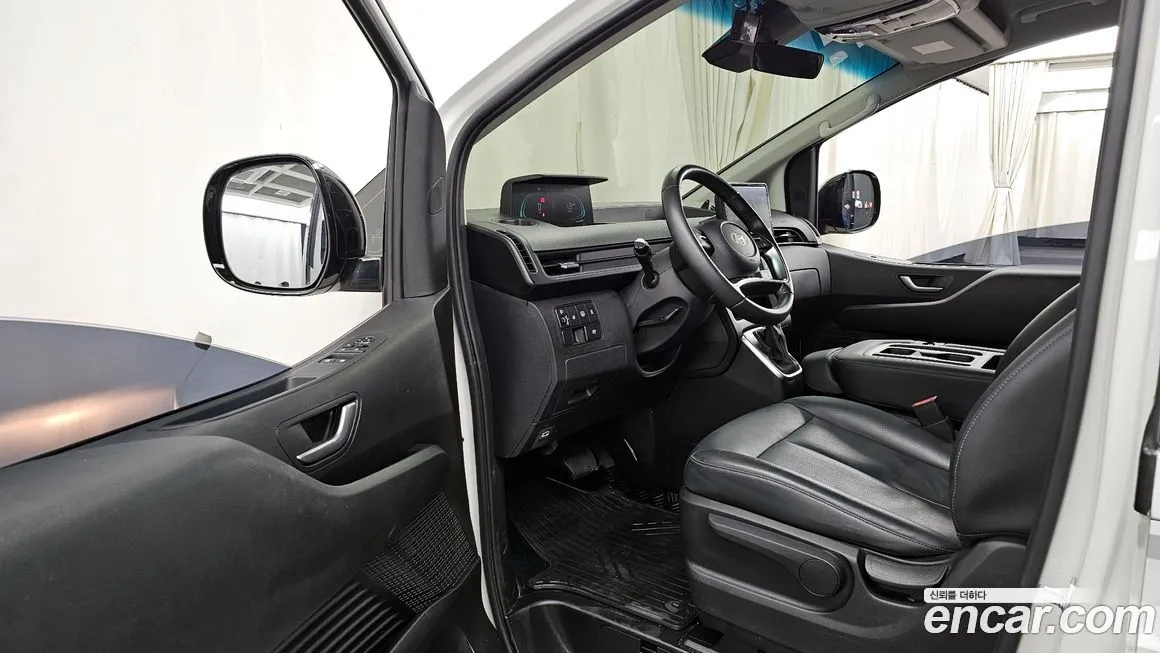 Hyundai Staria 2025 из KR, фото 6