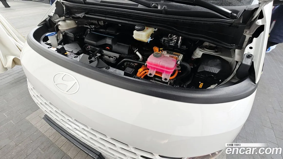 Hyundai Staria 2025 из KR, фото 9