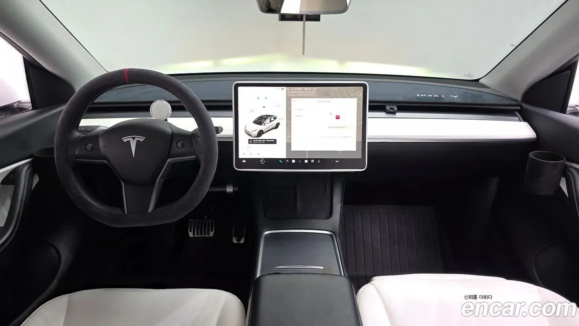Tesla Model Y — фото 2