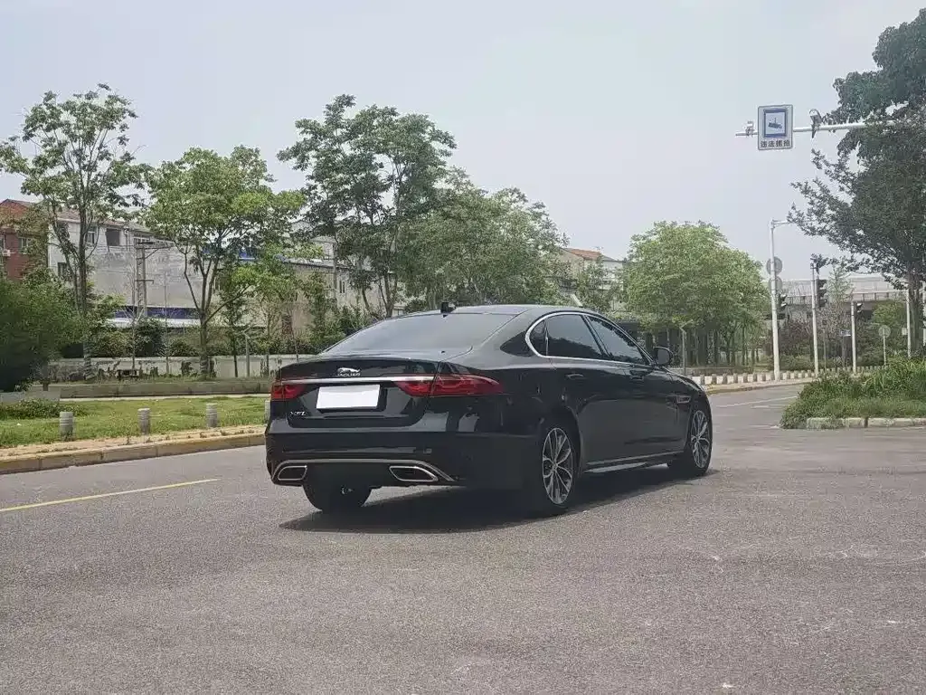 Jaguar XFL 2022 из CN, фото 4