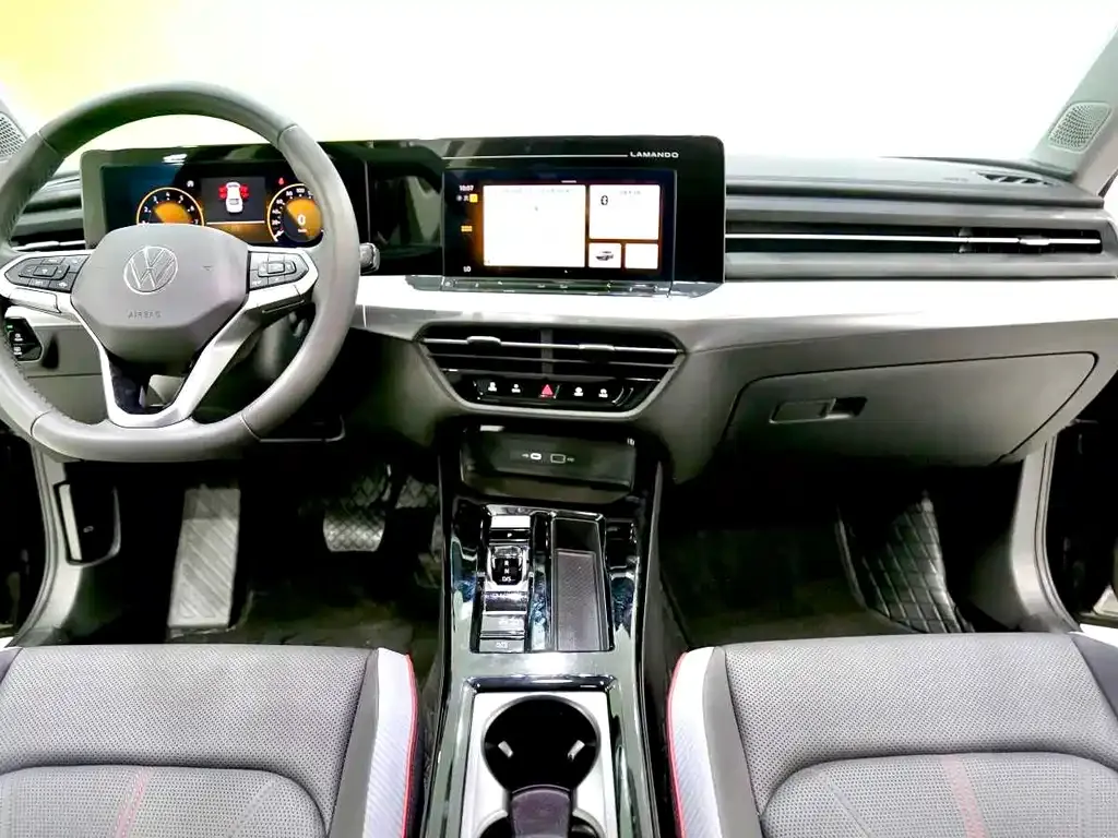 Volkswagen Lamando 2024 из CN, фото 7