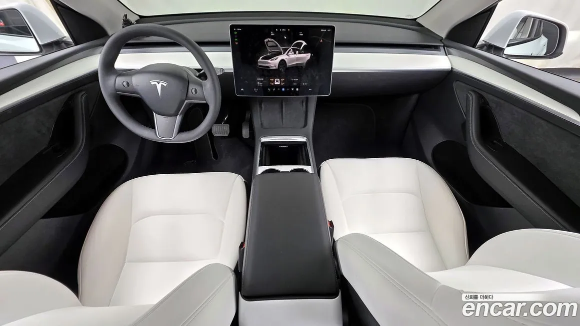 Tesla Model Y — фото 5