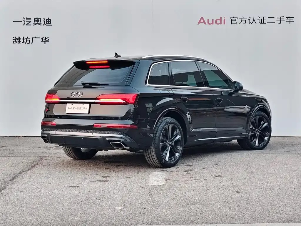 Audi Q7 2026 из CN, фото 9